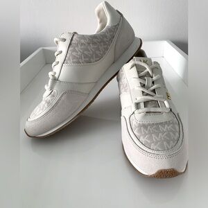 Michael Kors Size 9 Sneakers